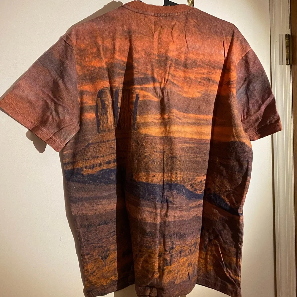 2 printed t-shirts from UO - Cool Nature Prints - Picture 4 of 11